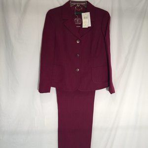 Dana Buchman Pant Suit NWT Size 14P